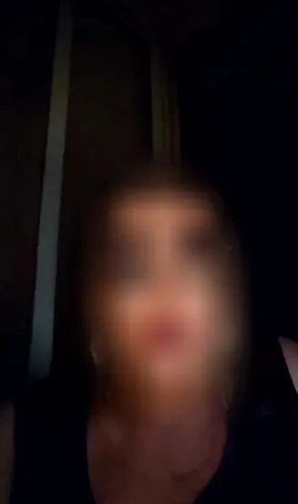Elin, 34