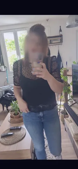 Petra, 34