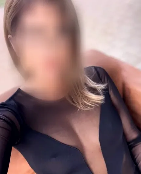 Renske, 29