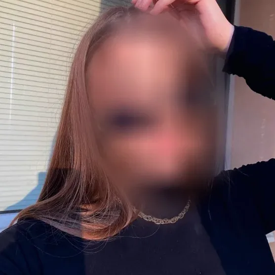 Zeynep, 31